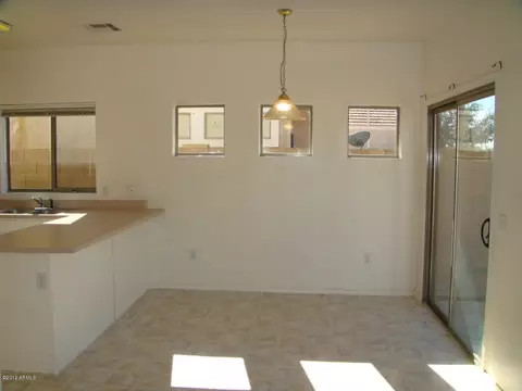 1456 S Boulder St #e, Gilbert, AZ 85296 photo 3