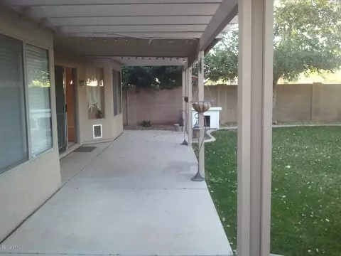 1652 E Laurel Ave, Gilbert, AZ 85234 photo 8