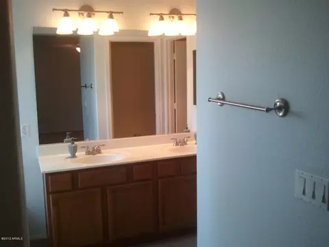 1652 E Laurel Ave, Gilbert, AZ 85234 photo 16
