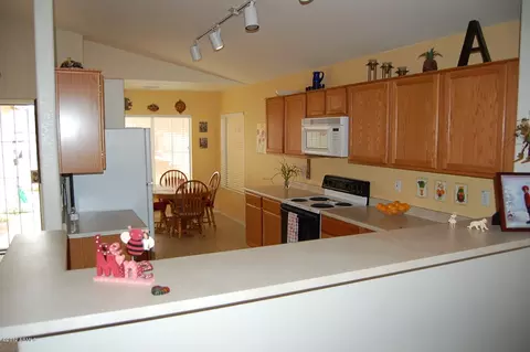 9816 E Knowles Ave, Mesa, AZ 85209 photo 6