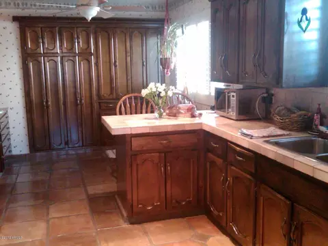 3301 N 47th St, Phoenix, AZ 85018 photo 2