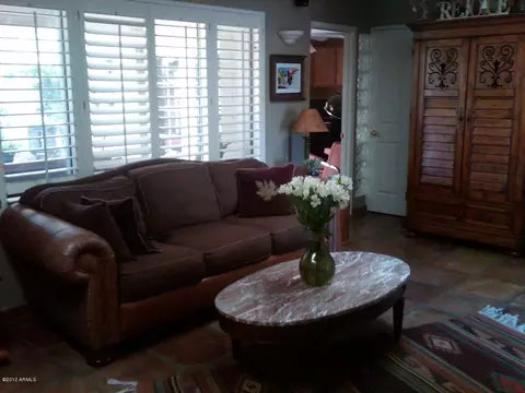 3301 N 47th St, Phoenix, AZ 85018 photo 3