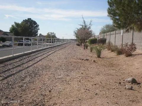 9323 Ellis St, Mesa, AZ 85207 photo 3