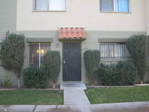 2922 E Clarendon Ave, Phoenix, AZ 85016 photo 3
