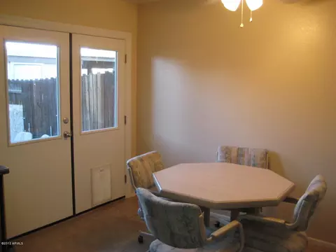 909 E Shobe Dr, Tempe, AZ 85283 photo 4