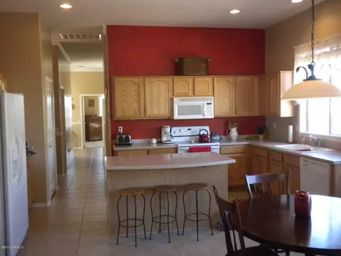 8658 E Hillview St, Mesa, AZ 85207 photo 4