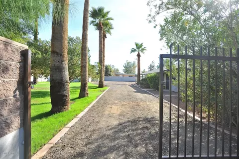 3013 E Coronado Rd, Phoenix, AZ 85008 photo 1