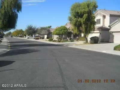 771 E Stottler Dr, Gilbert, AZ 85296 photo 3