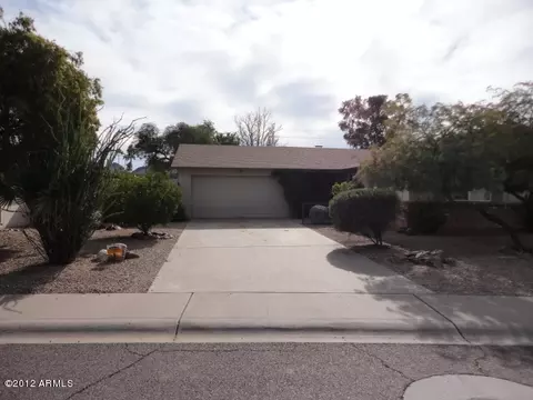 3337 E Beryl Ln, Phoenix, AZ 85028 photo 2