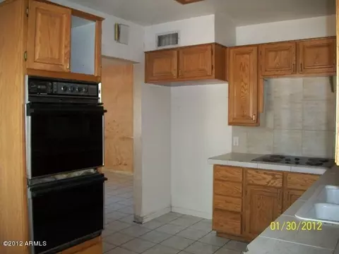113 W 8 Pl, Mesa, AZ 85201 photo 2