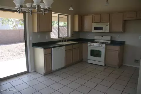 4751 E Amberwood Dr, Phoenix, AZ 85048 photo 5