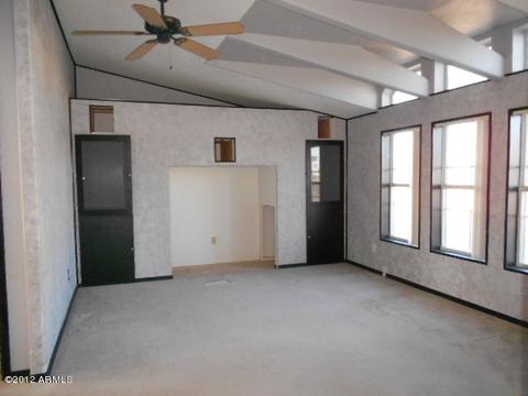 73 S Hilton Rd, Apache Junction, AZ 85119 photo 2
