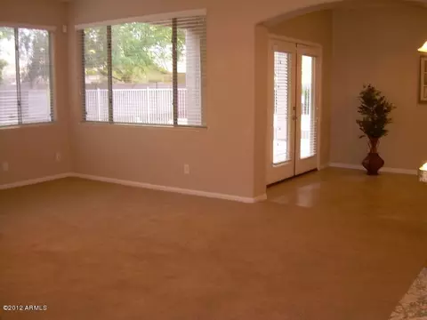 2758 S Birch St, Gilbert, AZ 85295 photo 4