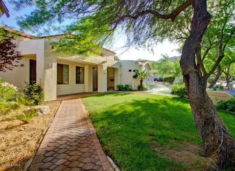 4727 E Berneil Dr, Phoenix, AZ 85028 photo 4