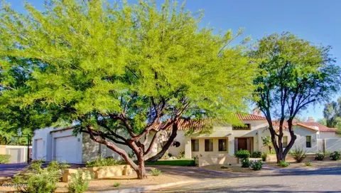 4727 E Berneil Dr, Phoenix, AZ 85028 photo 3