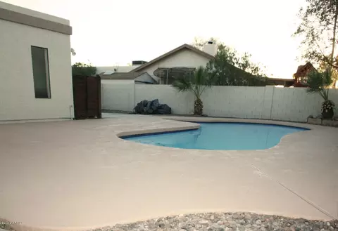 2726 E Downing Cir, Mesa, AZ 85213 photo 9