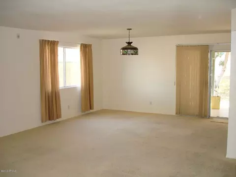 9043 N 14th St, Phoenix, AZ 85020 photo 4