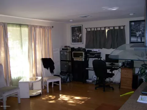 1902 E Minnezona Ave, Phoenix, AZ 85016 photo 4