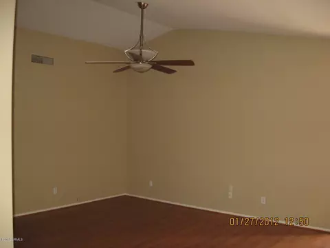 2219 E Aire Libre Ave, Phoenix, AZ 85022 photo 3