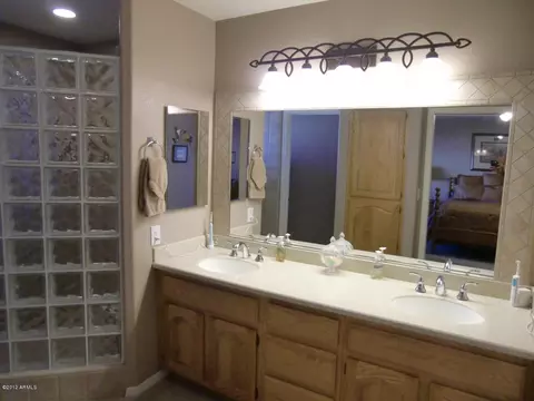 11522 E Navarro Ave, Mesa, AZ 85209 photo 9