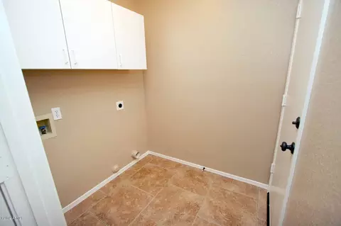 1041 E Silverwood Dr, Phoenix, AZ 85048 photo 21