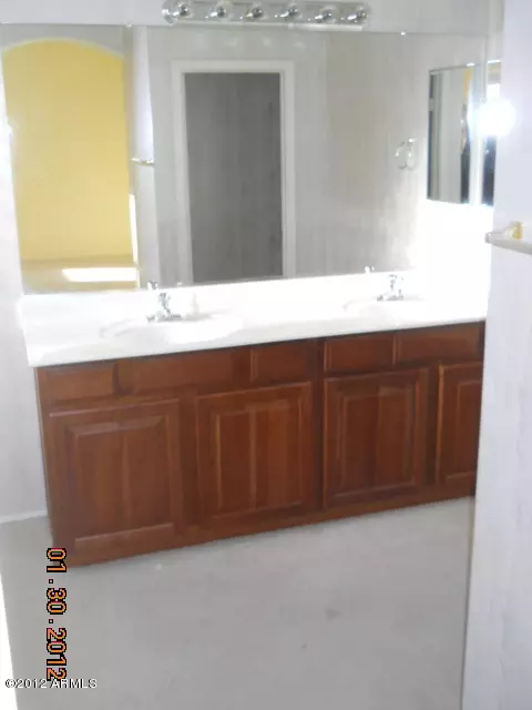 4219 E Seasons Cir, Gilbert, AZ 85297 photo 10