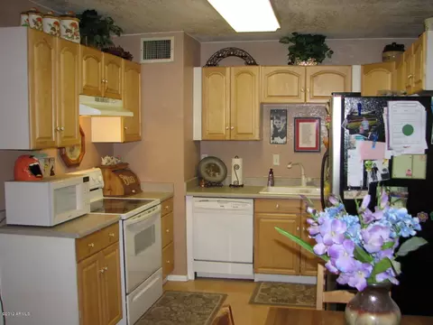 4533 N 14th Pl, Phoenix, AZ 85014 photo 2