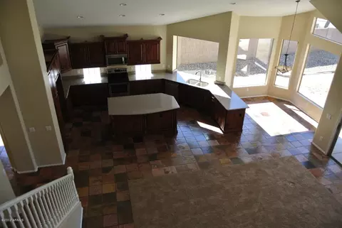 321 E Hiddenview Dr, Phoenix, AZ 85048 photo 5