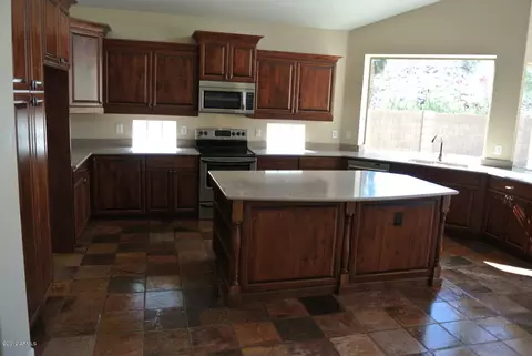 321 E Hiddenview Dr, Phoenix, AZ 85048 photo 4