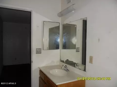 402 E Hidalgo Ave, Phoenix, AZ 85040 photo 10