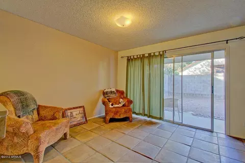530 E Kerry Ln, Phoenix, AZ 85024 photo 4