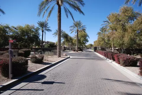 962 E Taurus Pl, Chandler, AZ 85249 photo 32
