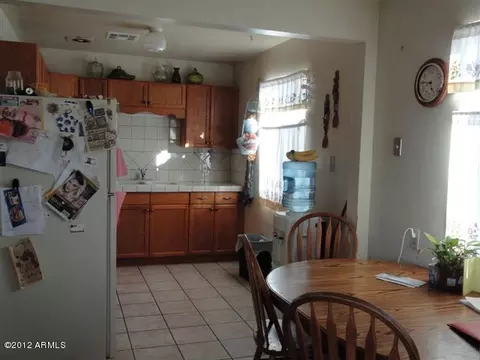 2417 W Carson Dr, Tempe, AZ 85282 photo 3