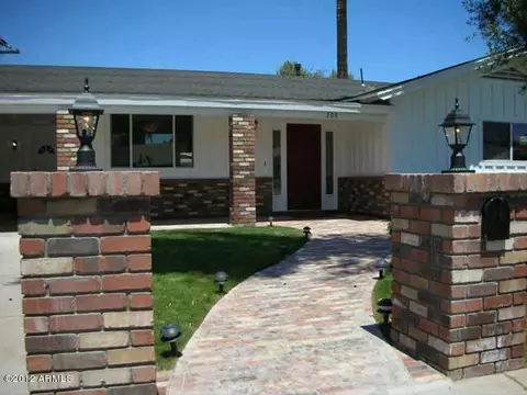 308 E Berridge Ln, Phoenix, AZ 85012 photo 1