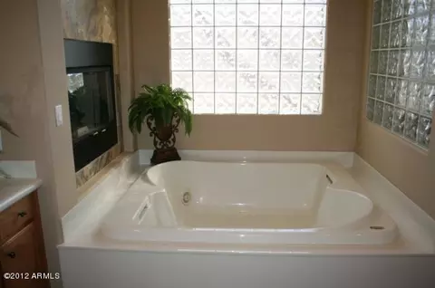2816 E Gary Way, Phoenix, AZ 85042 photo 17