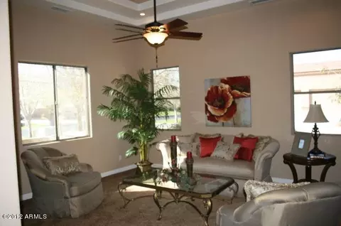 2816 E Gary Way, Phoenix, AZ 85042 photo 2
