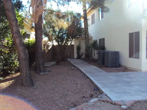 4334 E Silverwood Dr, Phoenix, AZ 85048 photo 10