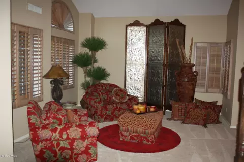 2439 E Desert Willow Dr, Phoenix, AZ 85048 photo 4