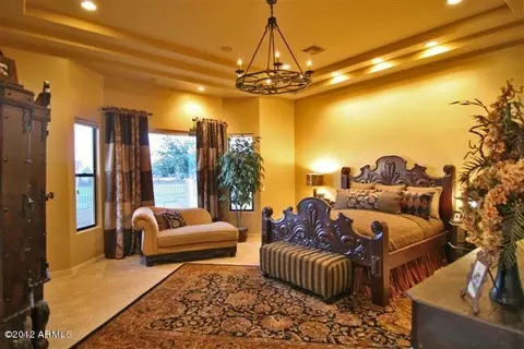 3038 E Waterman Way, Gilbert, AZ 85297 photo 8