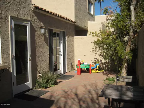 5817 N 8th Pl, Phoenix, AZ 85014 photo 25