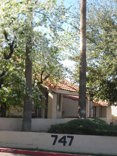 5817 N 8th Pl, Phoenix, AZ 85014 photo 24