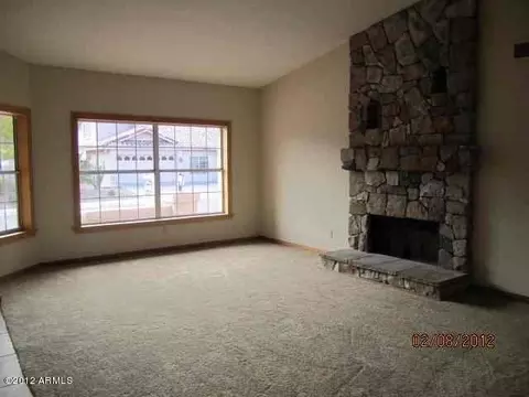 3226 E Rock Wren Rd, Phoenix, AZ 85044 photo 3