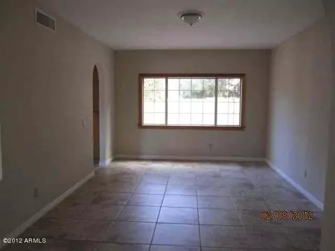 3226 E Rock Wren Rd, Phoenix, AZ 85044 photo 2