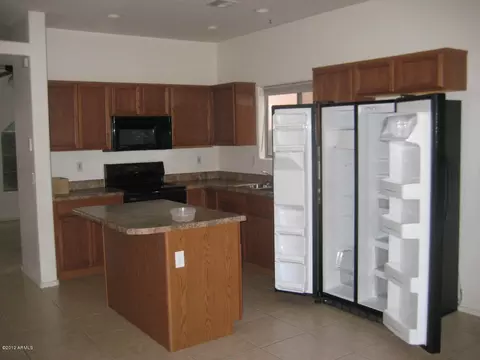 3010 E Kings Ave, Phoenix, AZ 85032 photo 1