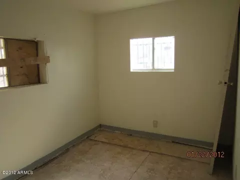 4041 S 17th St, Phoenix, AZ 85040 photo 8