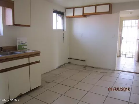 4041 S 17th St, Phoenix, AZ 85040 photo 4