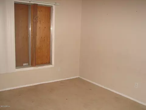5811 S 45th St, Phoenix, AZ 85040 photo 7
