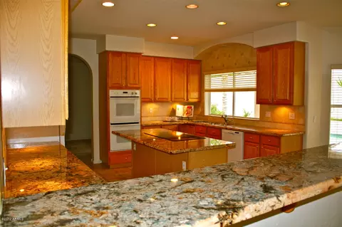 14032 S 33rd St, Phoenix, AZ 85044 photo 2