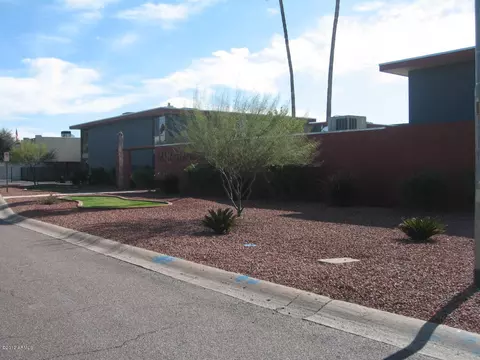 1241 E Medlock Dr, Phoenix, AZ 85014 photo 3
