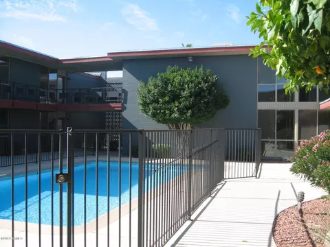1241 E Medlock Dr, Phoenix, AZ 85014 photo 9